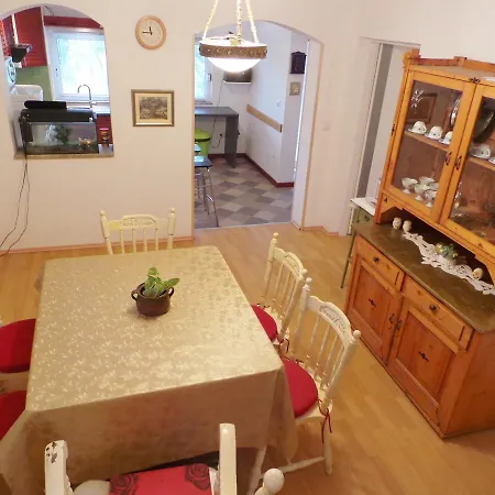 Nyaraló Holiday In Klis/split Riviera 34883
